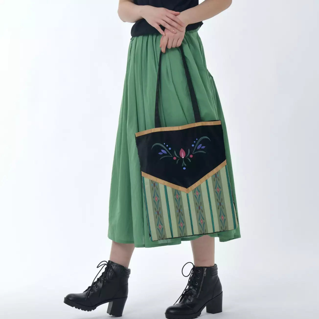 JAPAN LIMITED - Frozen - Anna Embroidered Tote Bag