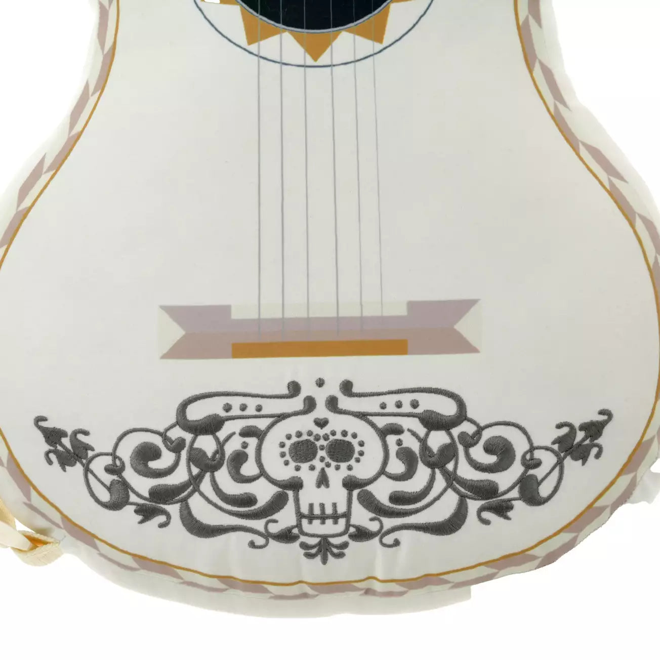 Japan Limited - Coco - Miguel, Hector & Ernesto de la Cruz - Cushion Guitar