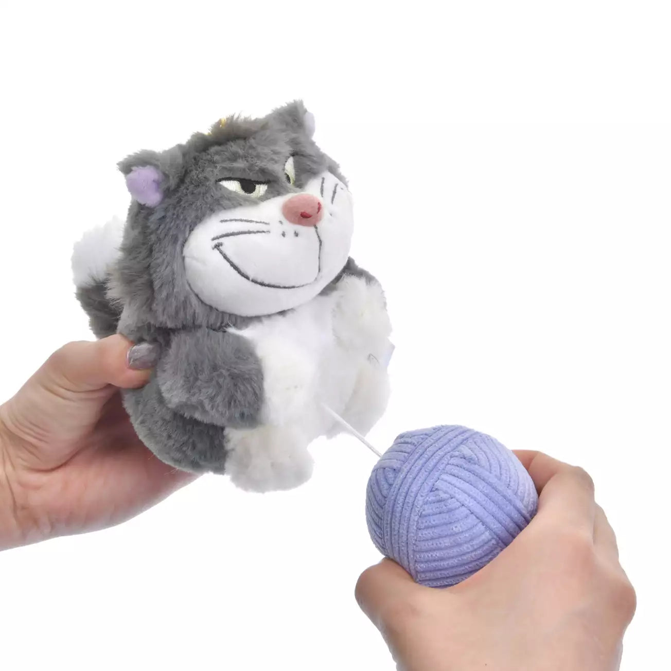 Japan Disney Store - Cat Day 2026 - Lucifer - Moving Plush Keychain
