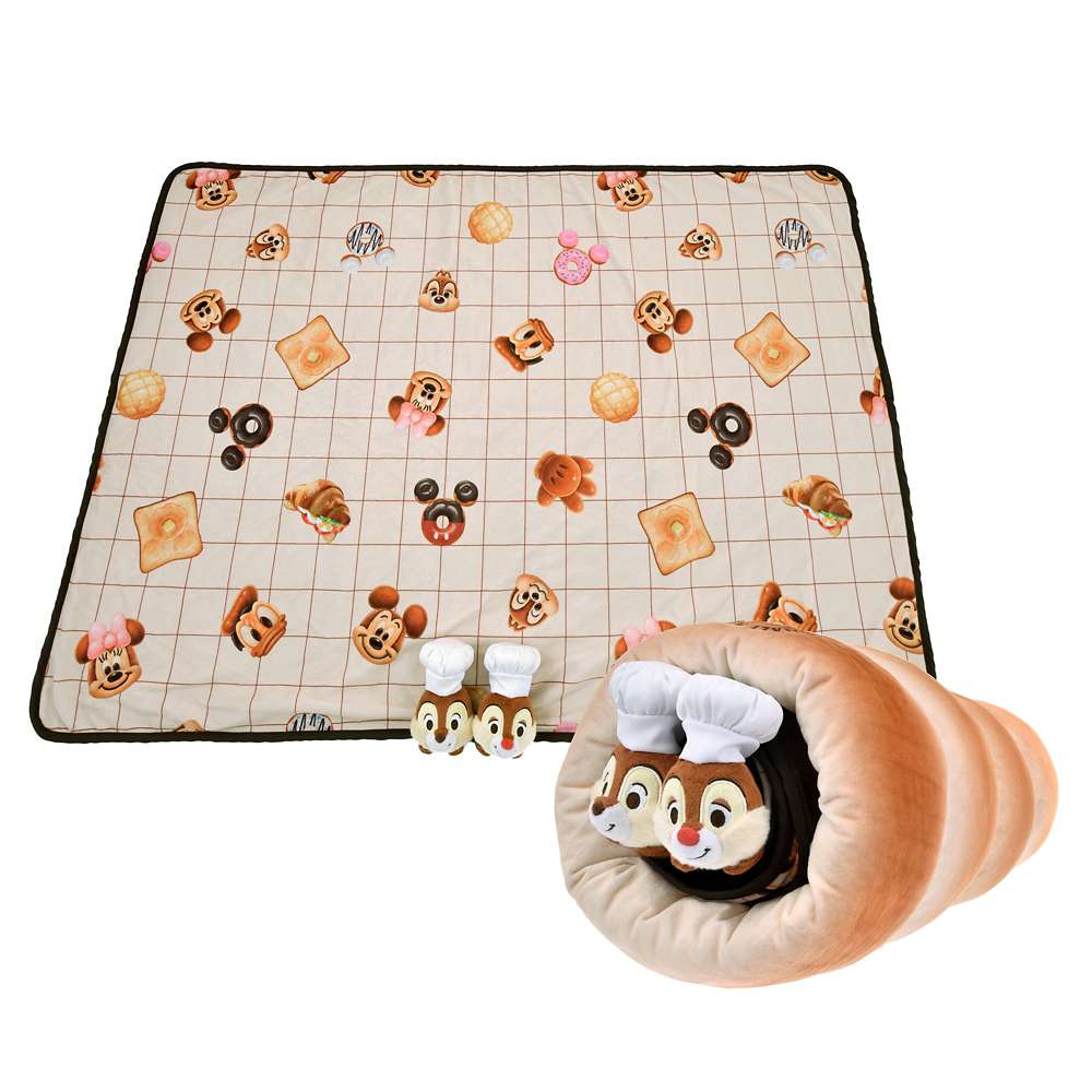 JAPAN LIMITED - Mickey's Bakery - Chip & Dale Blanket with Case