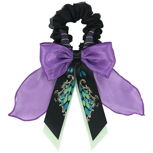 SEPT 15 PREORDER - Tokyo Disney Resort - Halloween 2026 - Into the Frenzy - Costume Scrunchie (black)
