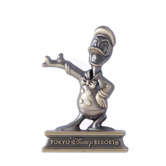 Tokyo Disney Resort - Donald Duck - Statue Pin