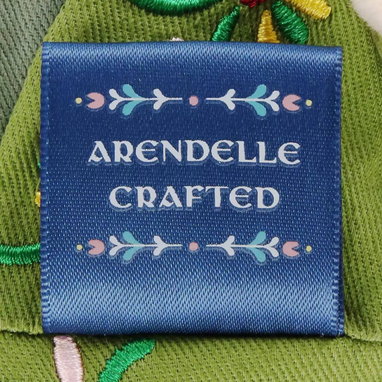 Disneysea Limited - Fantasy Springs - Frozen - Anna & Elsa Plush Keychain Set