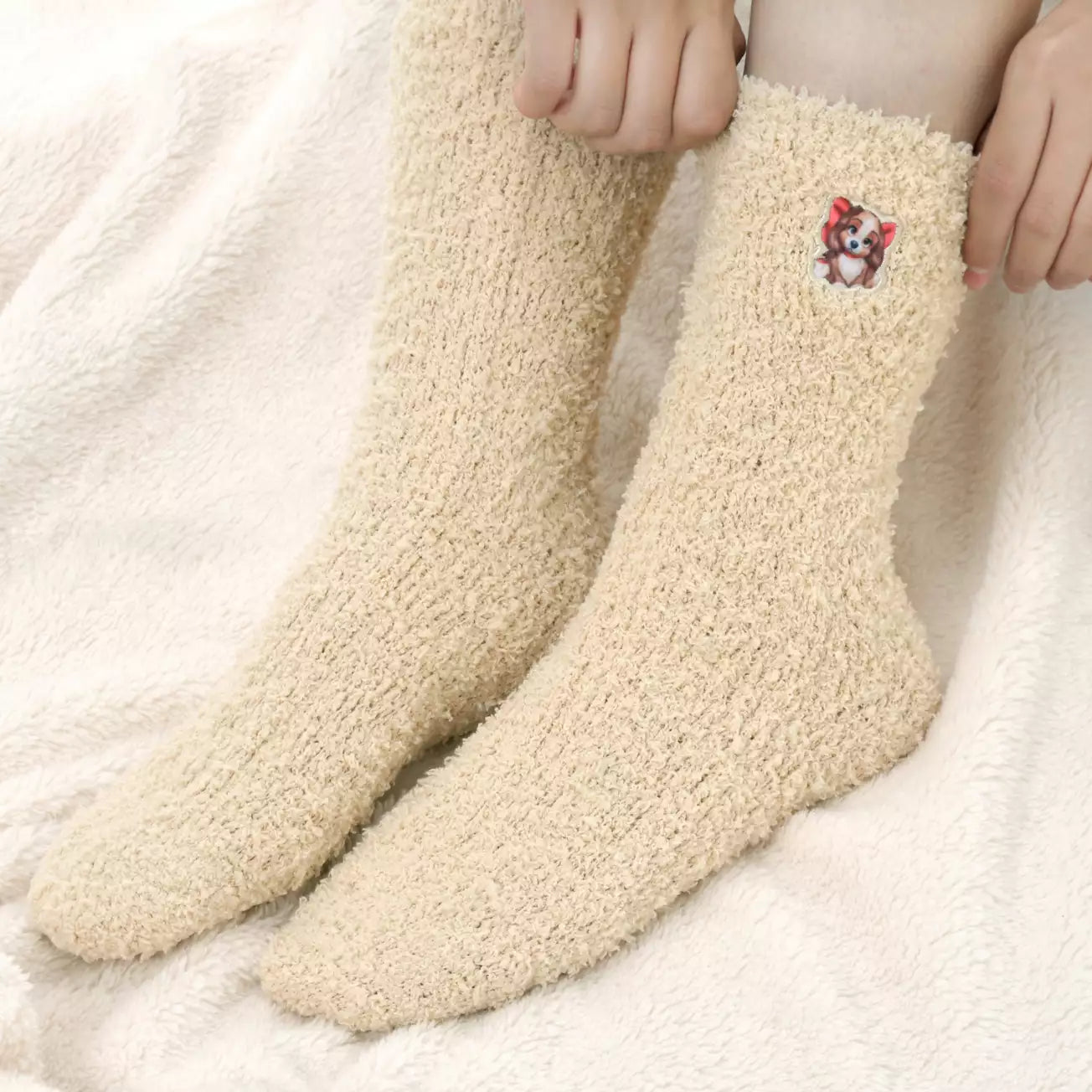 SEPT 12 PREORDER - Japan Limited - Lady and the Tramp - 70th Anniversary - Room Socks 23-25cm