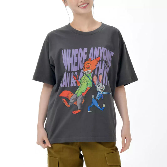 Japan Limied - Zootopia Comic Style - Judy Hopps, Nick Wilde & Lemming Businessman - Short Sleeve T-Shirt