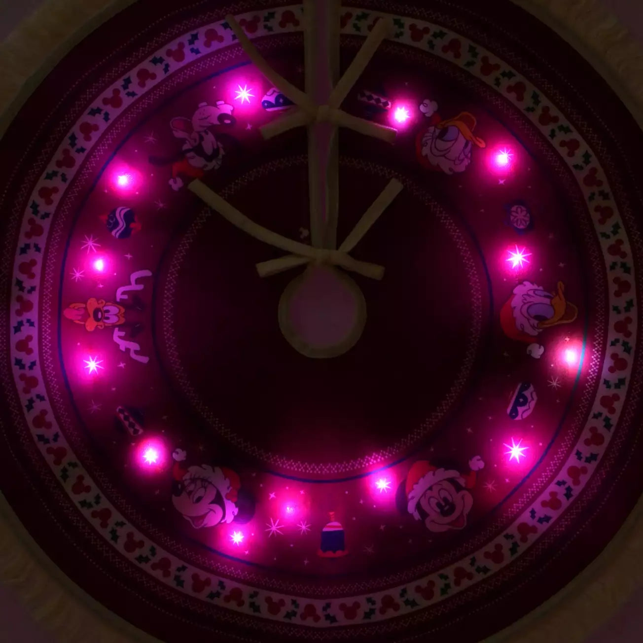 NOV 4 PREORDER - Japan Disney Store - Christmas 2025 - Mickey & Friends Light Up Tree Skirt