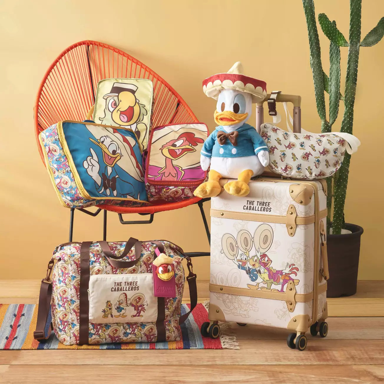 Japan Disney Store - The Three Caballeros - Travel with Amigos - Donald Duck Plush / Neck Pillow