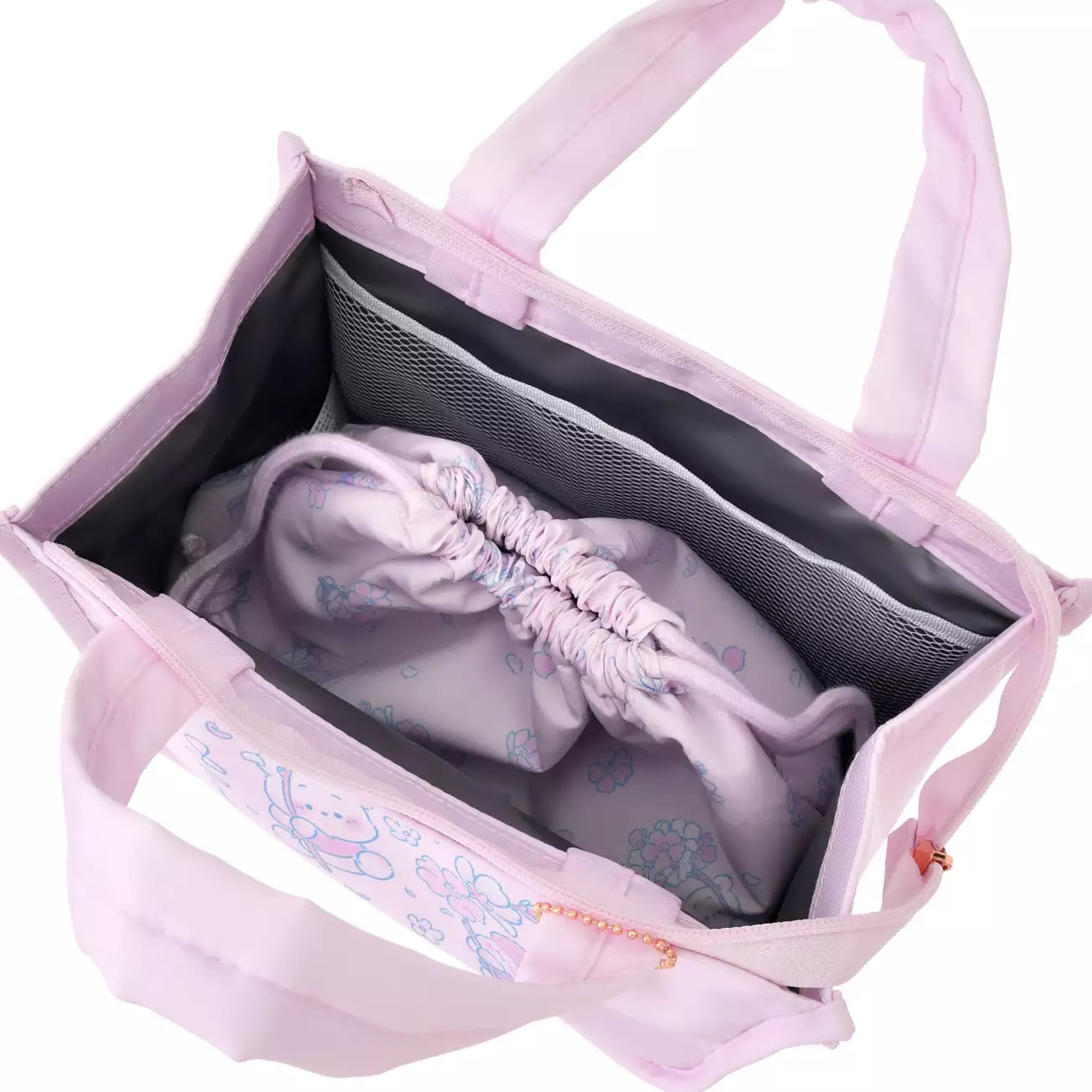 JAN 12 PREORDER - Japan Disney Store - Sakura 2026 - Winnie the Pooh & Piglet - Cooler Bag and Pouch Set with Charm