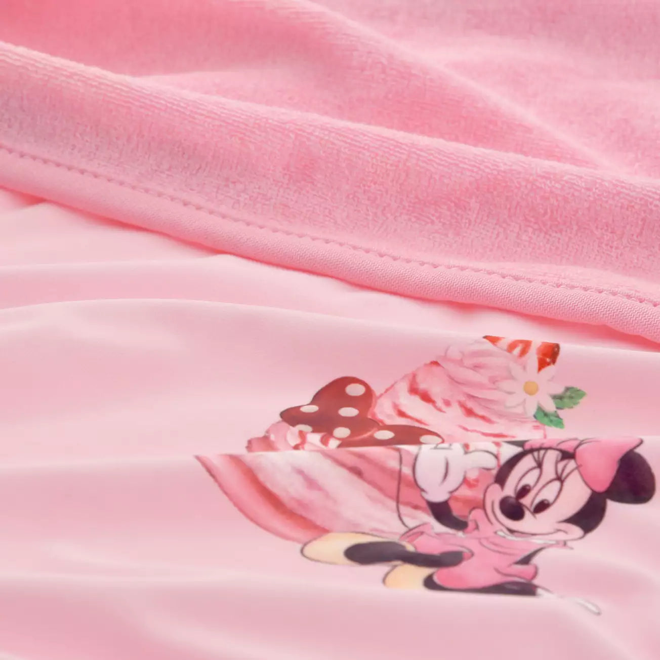 Japan Disney Store - Disney Cool Goods - Minnie Mouse Cooling Blanket - Summer Sweets
