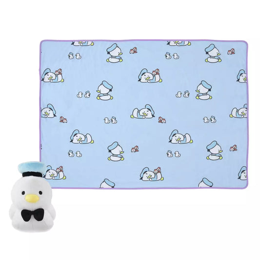 Japan Disney Store - Donald's Birthday 2026 - Donald, Chip & Dale - Cool Blanket with Plush Pouch
