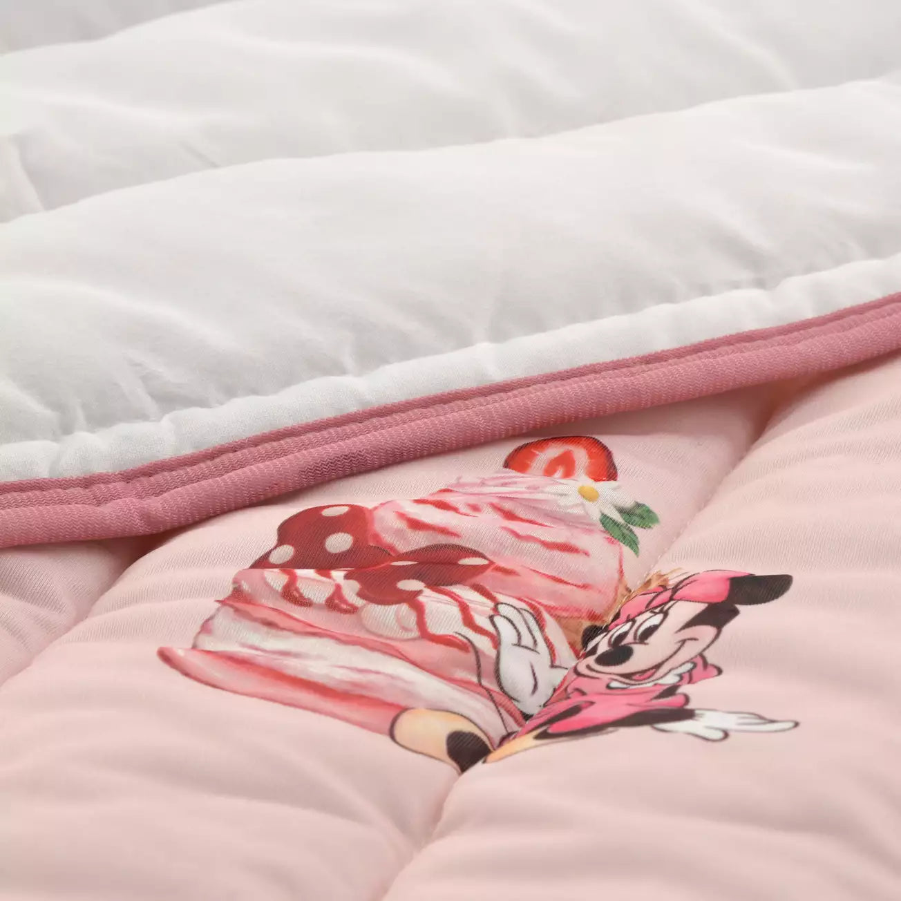 Japan Disney Store - Disney Cool Goods - Minnie Mouse Cooling Mattress Pad - Summer Sweets