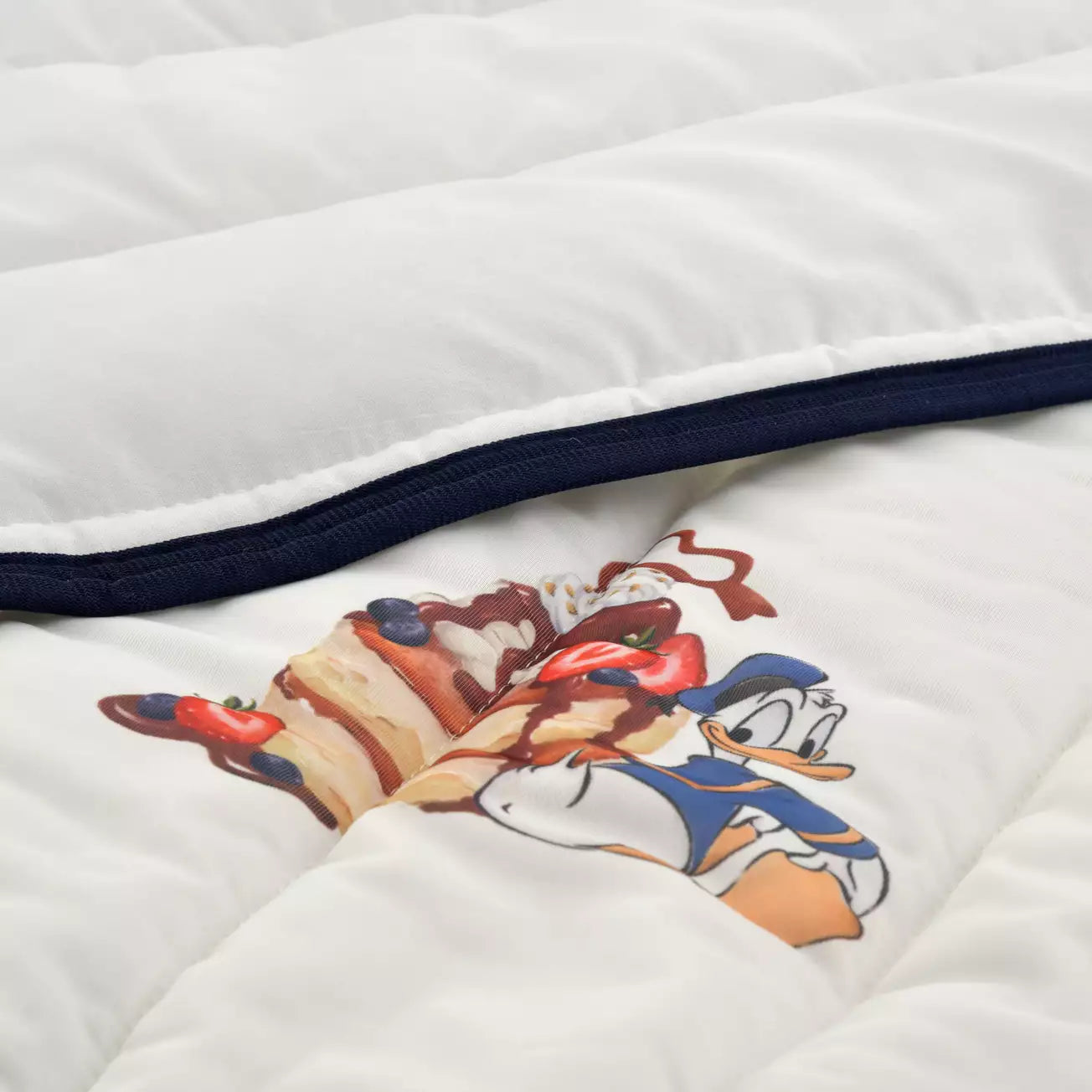 Japan Disney Store - Disney Cool Goods - Donald Duck Cooling Mattress Pad - Summer Sweets