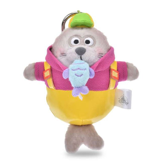 Japan Disney Store - Zootopia Fish Market - Seal Plush Keychain