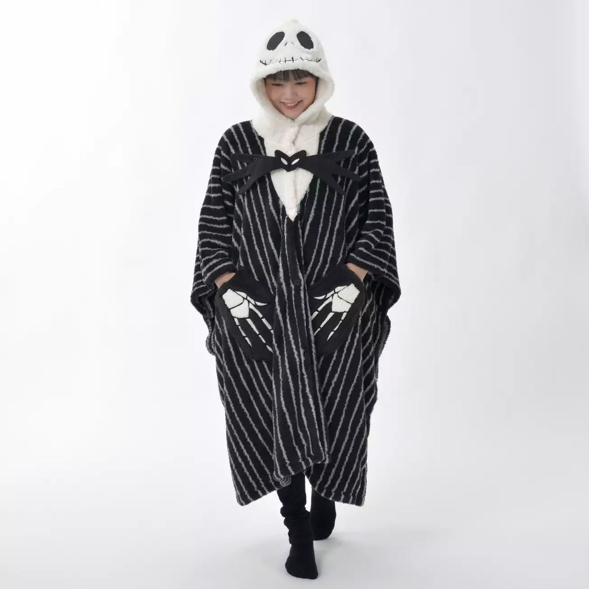 OCT 27 PREORDER - Japan Disney Store - Warm Goods - Jack Skellington Wearable Blanket