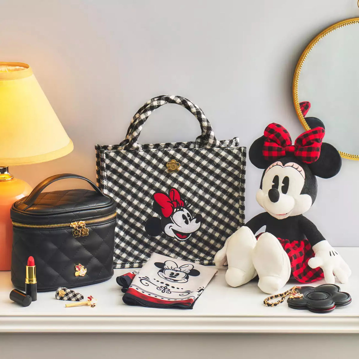 OCT 13 PREORDER - Japan Disney Store - Mary Quaint - Minnie Mouse 2 Way Tote Bag