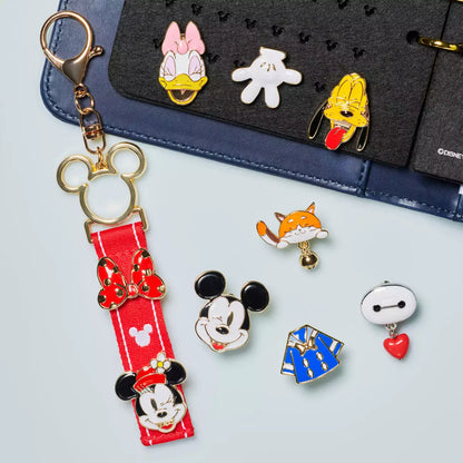 OCT 6 PREORDER - Japan Disney Store - Pin Collection - Mickey Mouse Keychain (Red)