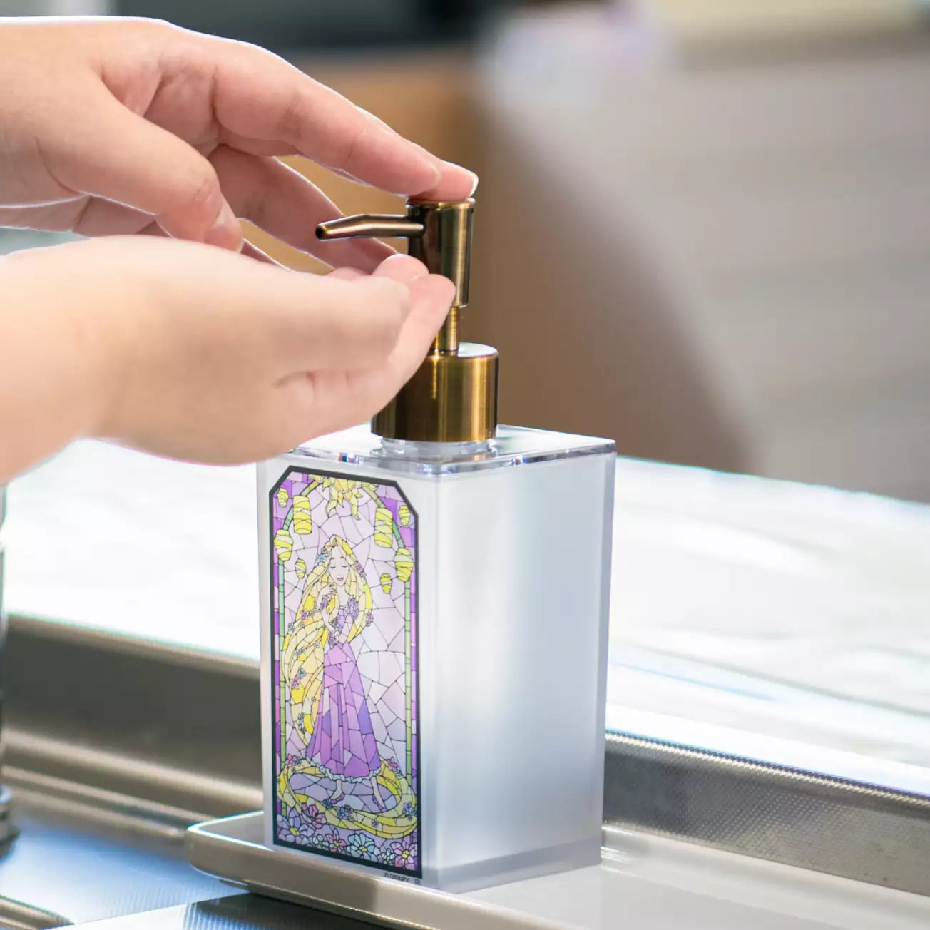 Disney Japan (Licensed Goods) - Rapunzel - Stained Glass Liquid Soap Dispenser