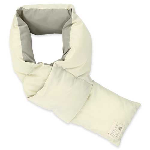 16 OCT PREORDER - Tokyo Disney Resort - Winter - Mickey Mouse - Puffy Cream Scarf