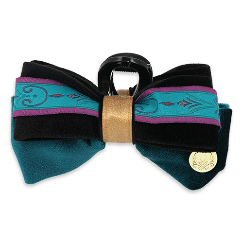 OCT 30 PREORDER - Disneysea Limited - Fantasy Springs - Elsa Claw Clip