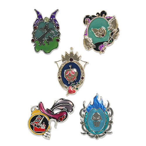 SEPT 15 PREORDER - Tokyo Disney Resort - Halloween 2026 - Disney Villains - Brooch Blind Box