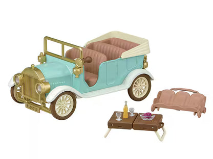 MID SEPT PREORDER - Japan Limited - Sylvanian Families - Classic Family Car